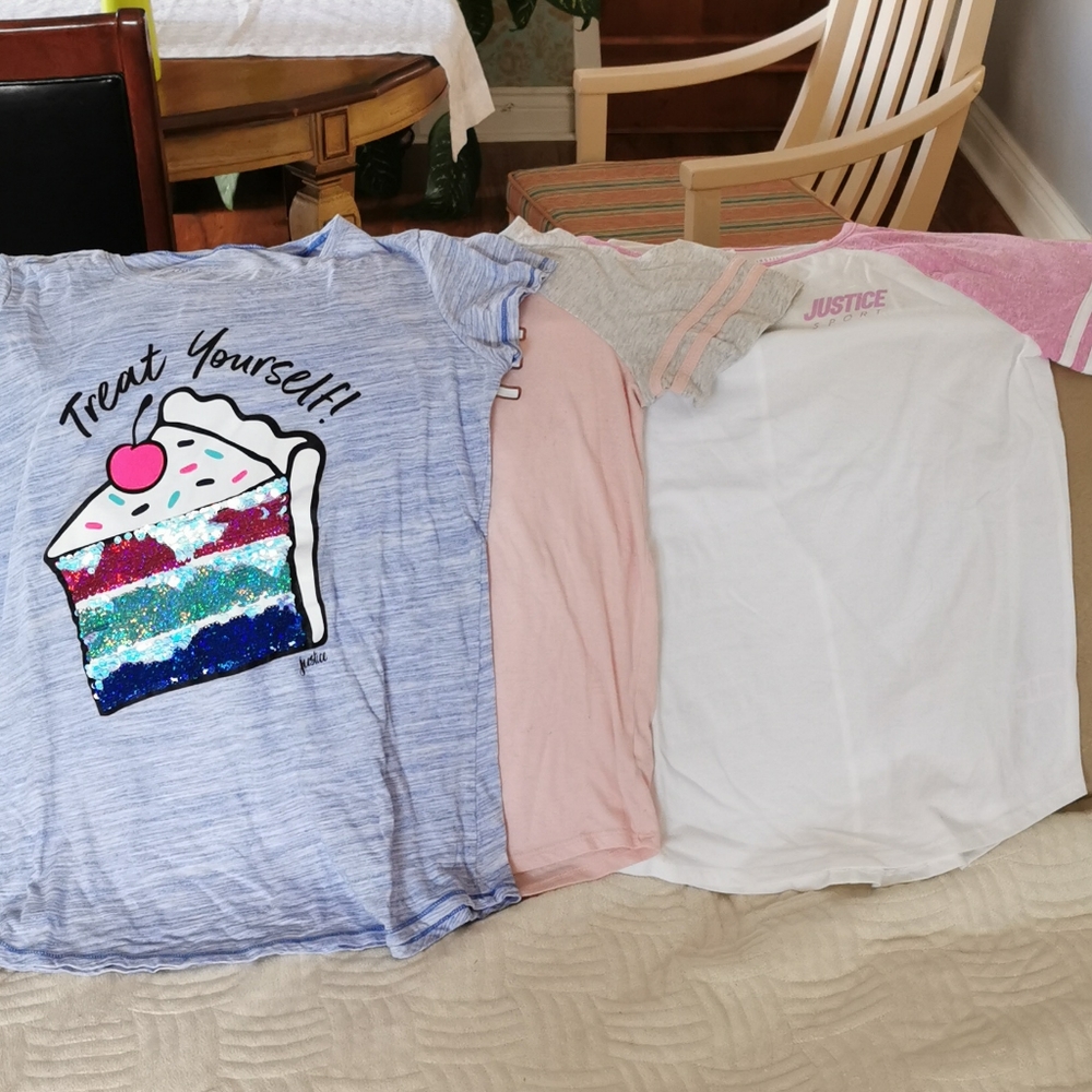 3 t shirts Youth size 20